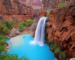 دانلود عکس طبیعت - آبشار زیبا در آریزونا با کیفیت HD